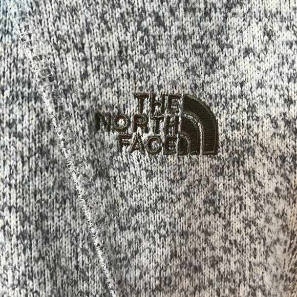 Northface Jacket - Large - Picture 3 of 4